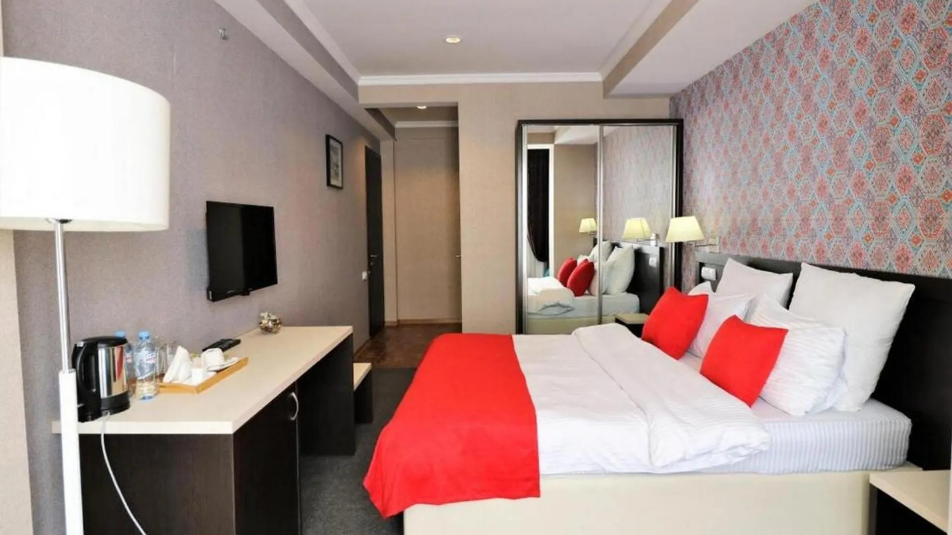 East Gate Boutique Hotel Tbilisi 3*,